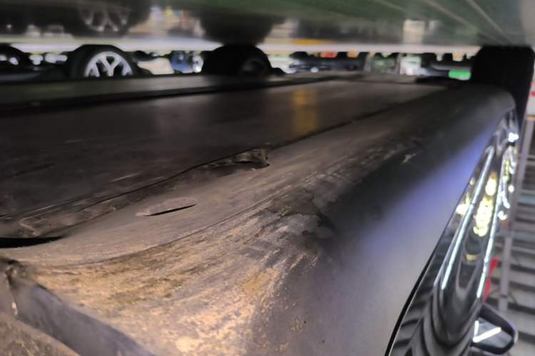 Used Tesla Model Y 2022 Revised Version Rear-Wheel Drive Left Side Sill