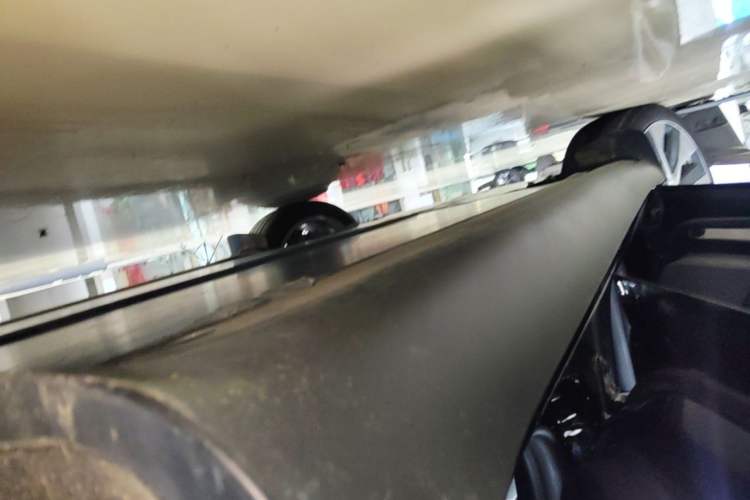 Used Tesla Model Y 2022 Revised Version Rear-Wheel Drive Left Side Sill