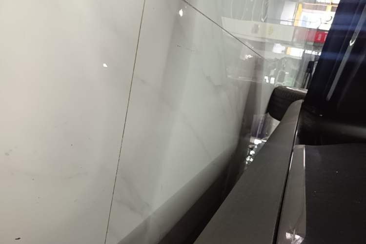 Used Tesla Model Y 2022 Rear-Wheel-Drive Version Left Side Sill