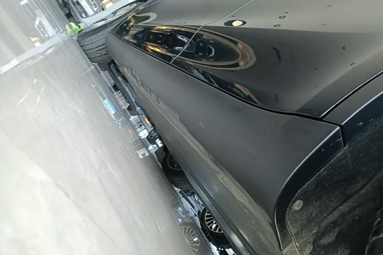 Used Tesla Model Y 2022 Revised Version Long-Range All-Wheel Drive Left Side Sill