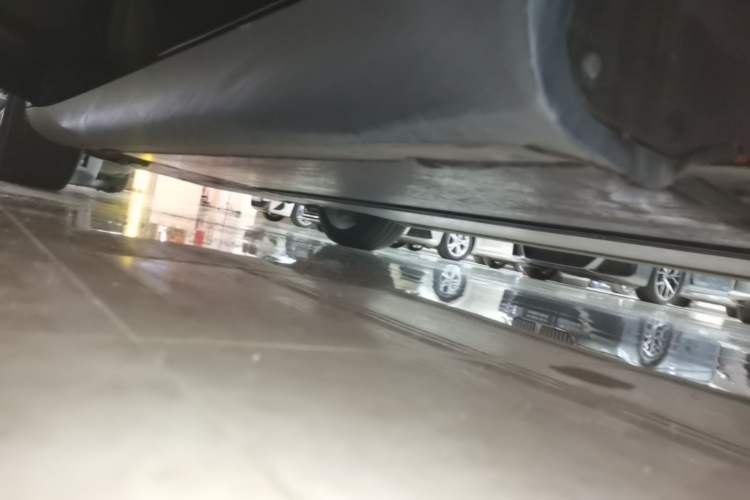 Used Tesla Model Y 2022 Revised Version Rear-Wheel Drive Left Side Sill