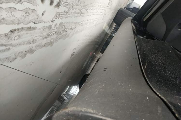 Used Tesla Model Y 2022 Revised Version Rear-Wheel Drive Left Side Sill