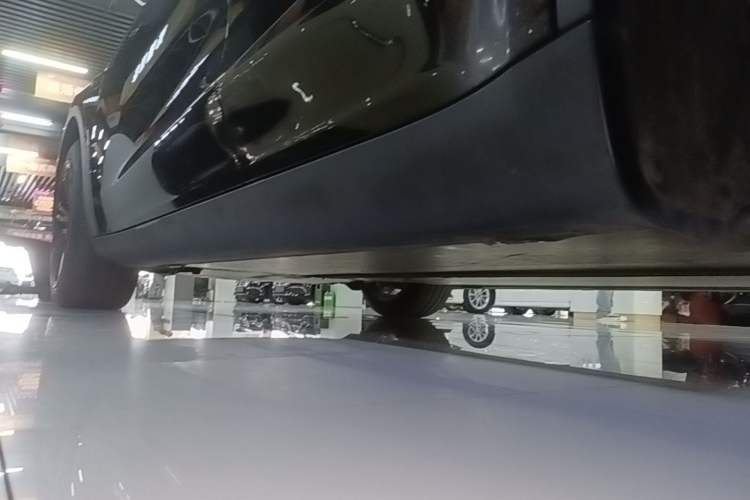 Used Tesla Model Y 2022 Revised Version Rear-Wheel Drive Left Side Sill