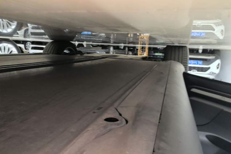 Used Tesla Model Y 2022 Revised Version Rear-Wheel Drive Left Side Sill