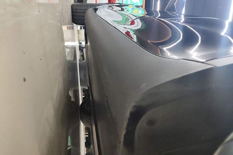 Used Tesla Model Y 2022 Rear-Wheel-Drive Version Left Side Sill