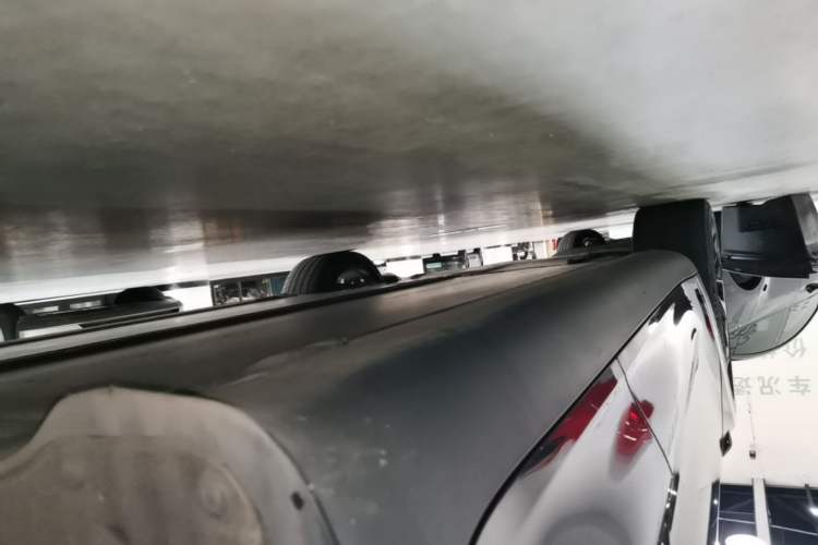 Used Tesla Model Y 2022 Rear-Wheel-Drive Version Left Side Sill