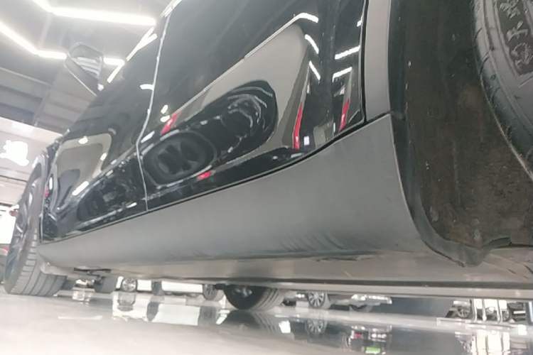 Used Tesla Model Y 2022 Rear-Wheel-Drive Version Left Side Sill