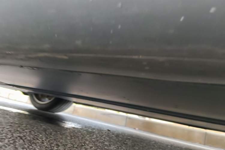 Used Tesla Model Y 2022 Revised Version Rear-Wheel Drive Left Side Sill