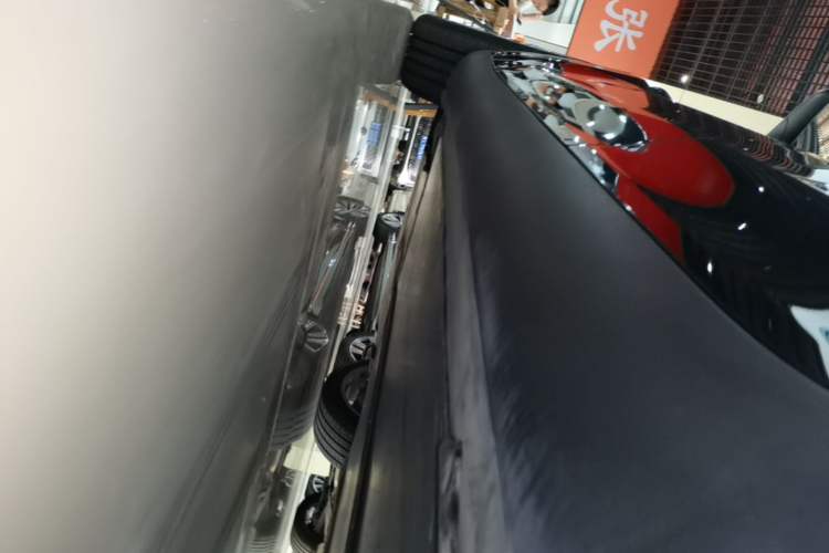 Used Tesla Model Y 2022 Revised Version Rear-Wheel Drive Left Side Sill
