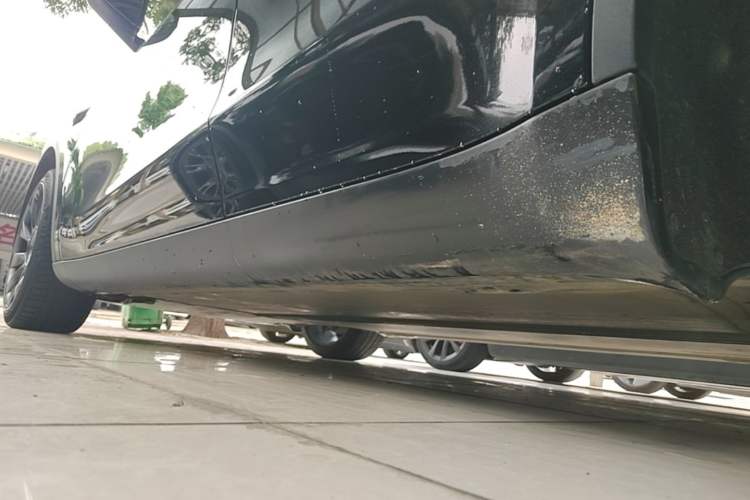 Used Tesla Model Y 2022 Revised Version Rear-Wheel Drive Left Side Sill