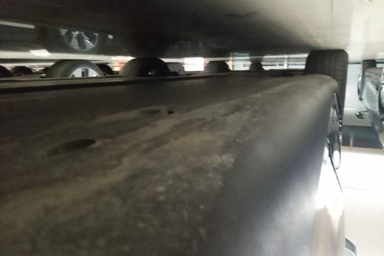 Used Tesla Model Y 2022 Revised Version Rear-Wheel Drive Left Side Sill