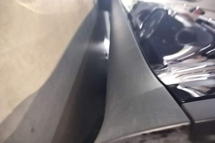 Used Tesla Model Y 2022 Revised Version Rear-Wheel Drive Left Side Sill
