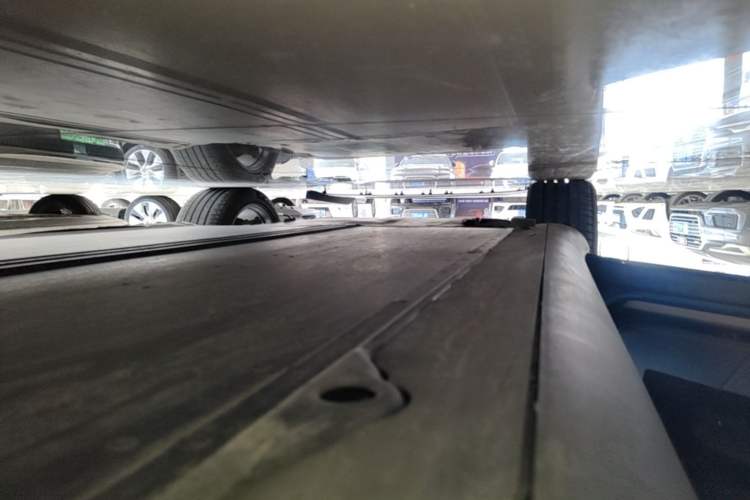 Used Tesla Model Y 2022 Rear-Wheel-Drive Version Left Side Sill