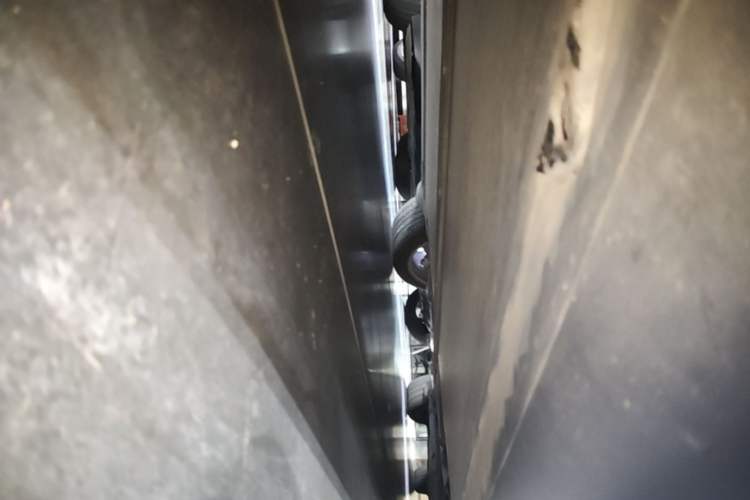 Used Tesla Model Y 2022 Revised Version Rear-Wheel Drive Left Side Sill