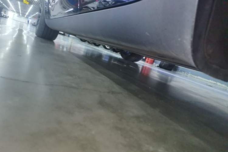 Used Tesla Model Y 2022 Revised Version Long-Range All-Wheel Drive Left Side Sill