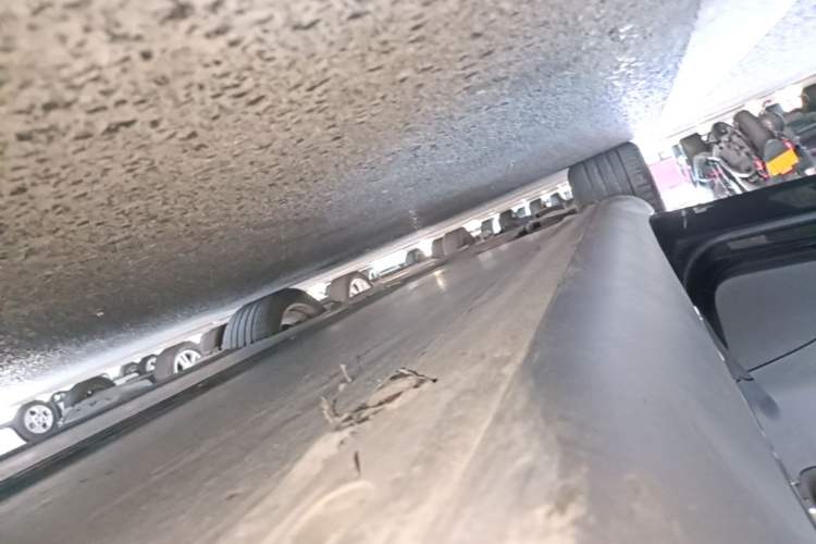 Used Tesla Model Y 2022 Revised Version Rear-Wheel Drive Left Side Sill