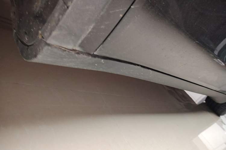Used Tesla Model Y 2022 Revised Version Rear-Wheel Drive Left Side Sill