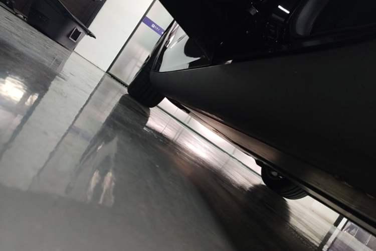 Used Tesla Model Y 2022 Revised Version Rear-Wheel Drive Left Side Sill