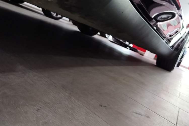 Used Tesla Model Y 2022 Rear-Wheel-Drive Version Left Side Sill