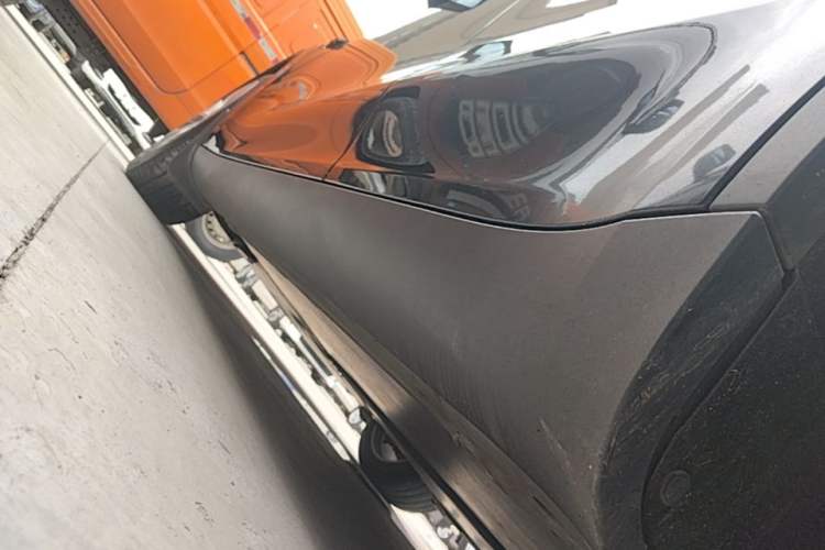 Used Tesla Model Y 2022 Revised Version Rear-Wheel Drive Left Side Sill
