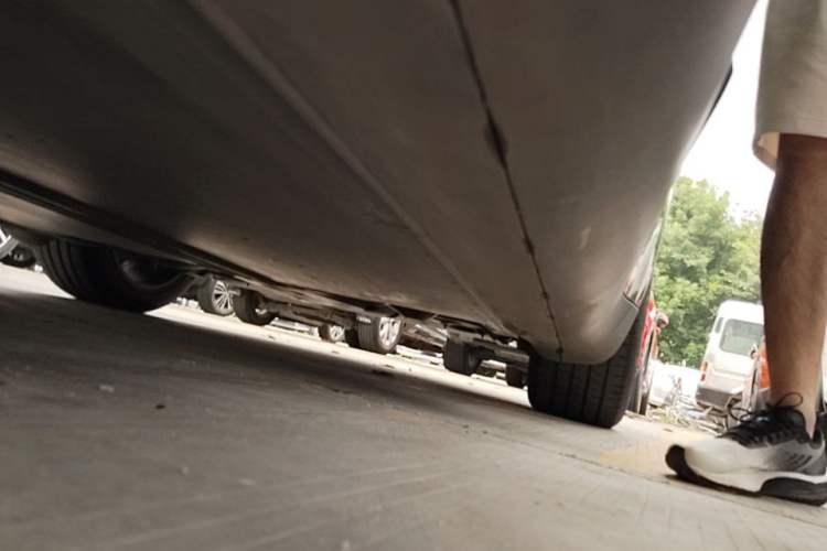 Used Tesla Model Y 2022 Revised Version Rear-Wheel Drive Left Side Sill