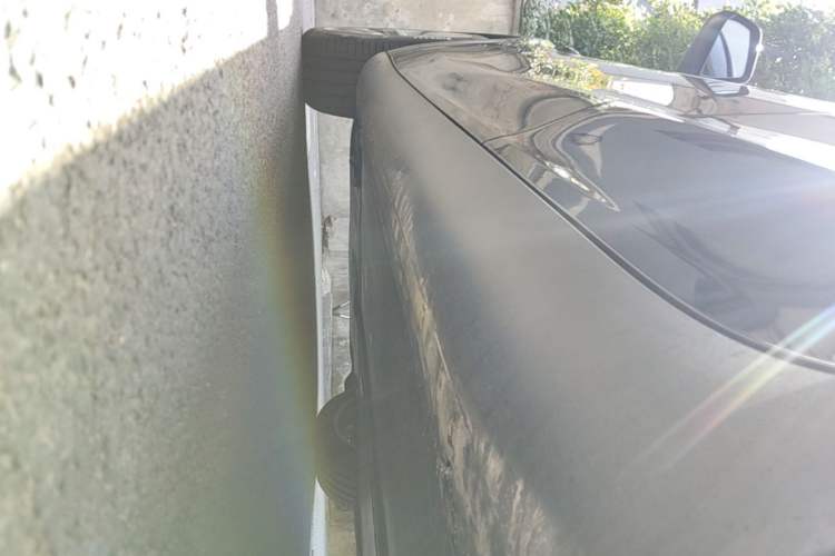 Used Tesla Model Y 2022 Revised Version Rear-Wheel Drive Left Side Sill