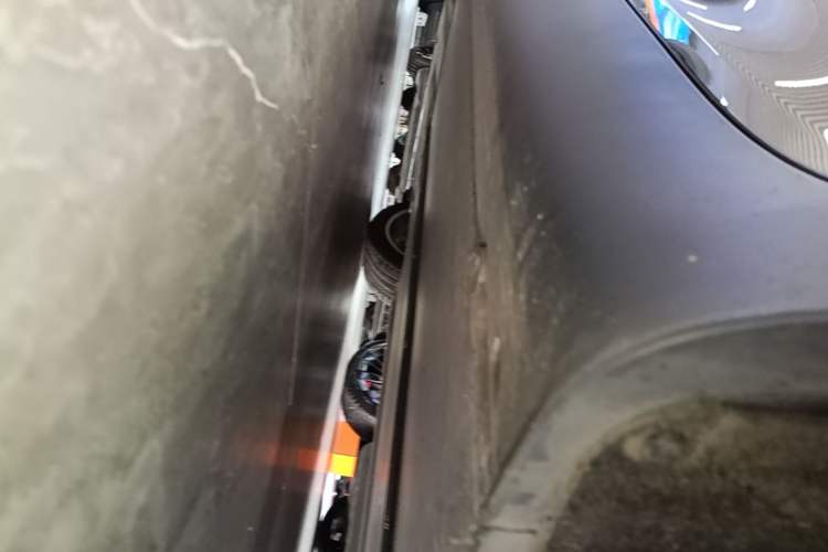 Used Tesla Model Y 2022 Revised Version Rear-Wheel Drive Left Side Sill