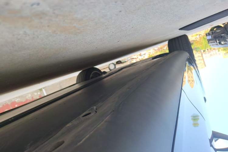 Used Tesla Model Y 2022 Revised Version Rear-Wheel Drive Left Side Sill