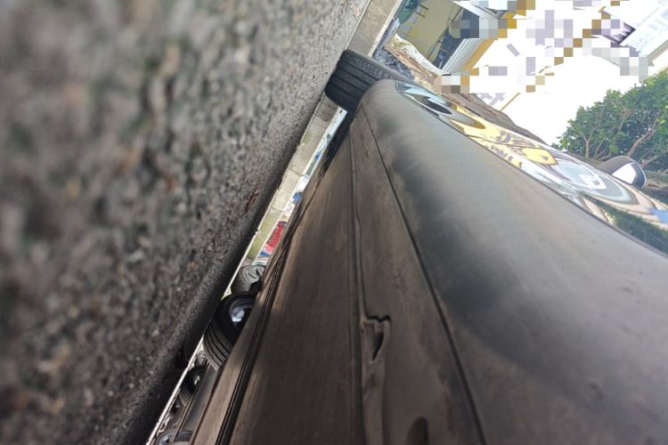 Used Tesla Model Y 2022 Revised Version Long-Range All-Wheel Drive Left Side Sill