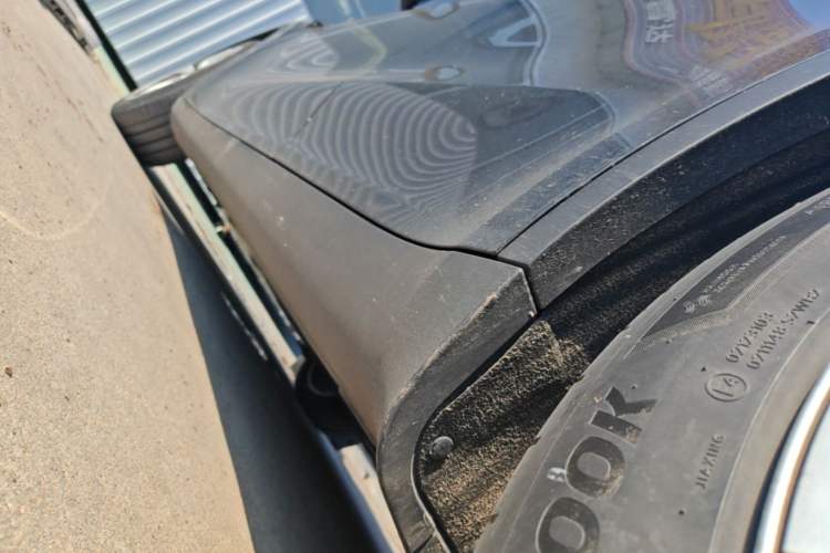 Used Tesla Model Y 2022 Revised Version Rear-Wheel Drive Left Side Sill