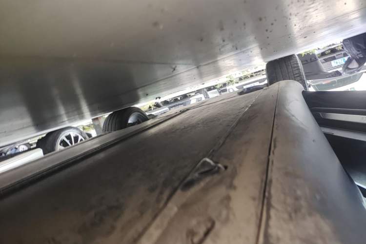 Used Tesla Model Y 2022 Revised Version Rear-Wheel Drive Left Side Sill