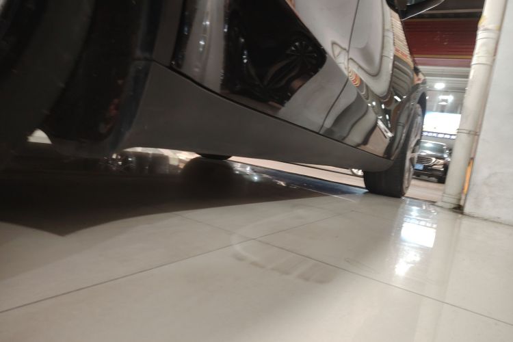 Used Tesla Model Y 2022 Revised Version Rear-Wheel Drive Left Side Sill