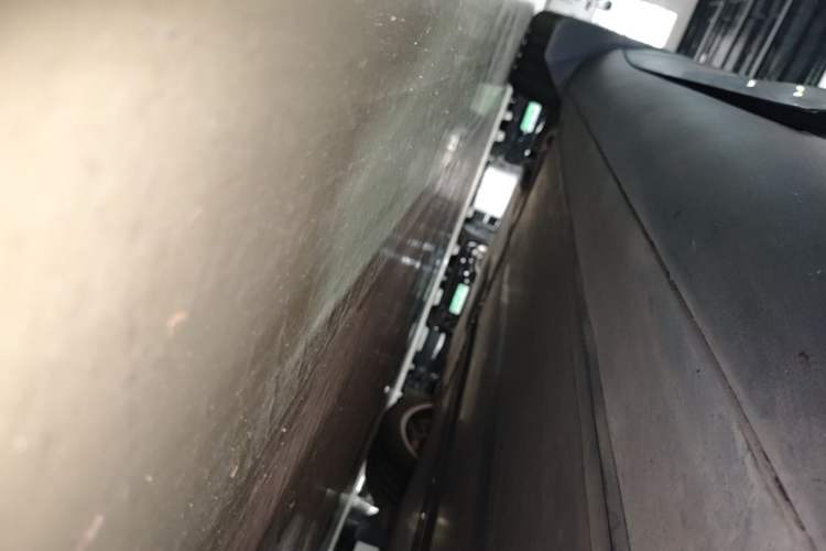 Used Tesla Model Y 2022 Rear-Wheel-Drive Version Left Side Sill