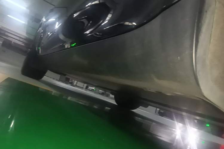Used Tesla Model Y 2022 Revised Version Rear-Wheel Drive Left Side Sill
