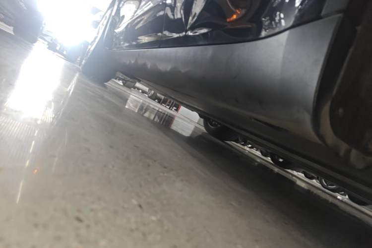 Used Tesla Model Y 2022 Revised Version Rear-Wheel Drive Left Side Sill