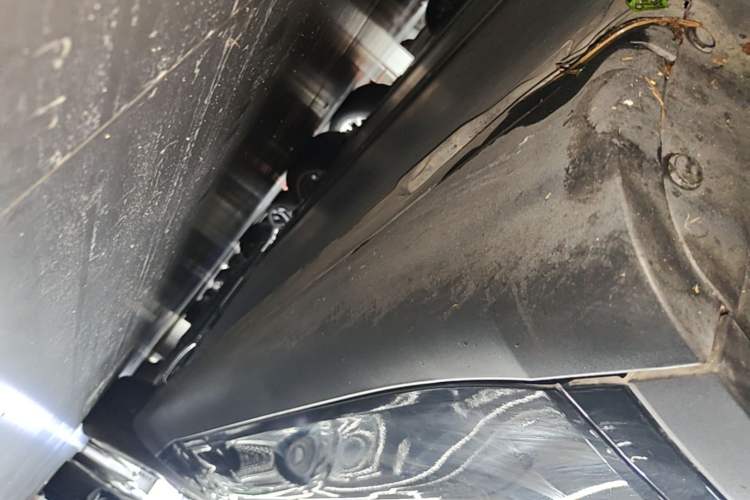 Used Tesla Model Y 2022 Revised Version Rear-Wheel Drive Left Side Sill
