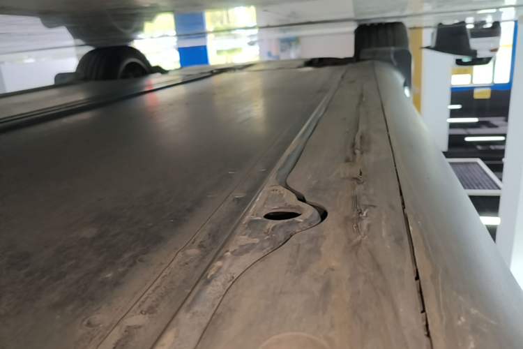Used Tesla Model Y 2022 Revised Version Rear-Wheel Drive Left Side Sill