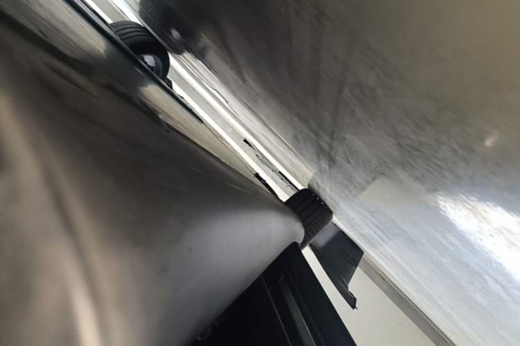 Used Tesla Model Y 2022 Revised Version Rear-Wheel Drive Left Side Sill