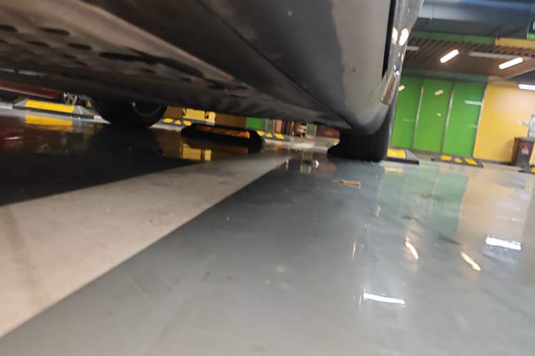 Used Tesla Model Y 2022 Revised Version Rear-Wheel Drive Left Side Sill