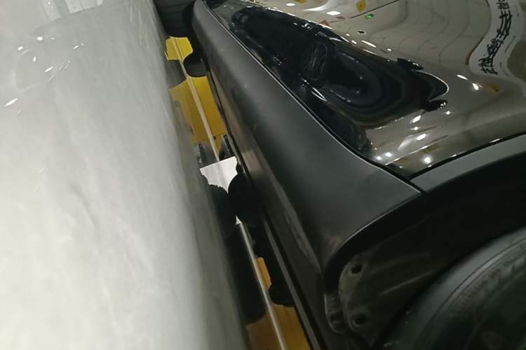 Used Tesla Model Y 2022 Revised Version Rear-Wheel Drive Left Side Sill