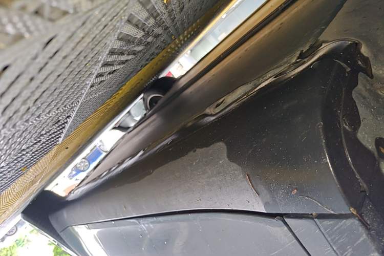 Used Tesla Model Y 2022 Revised Version Rear-Wheel Drive Left Side Sill