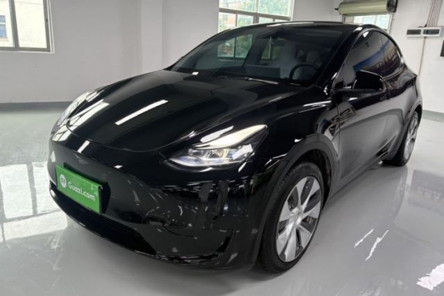 Used Tesla Model Y 2022 Rear-Wheel-Drive Version