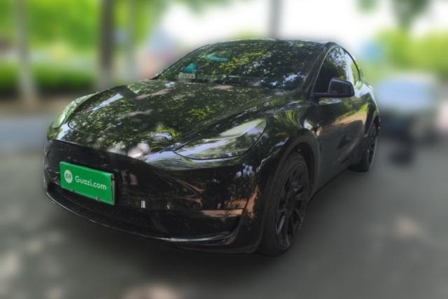 Used Tesla Model Y 2022 Long-Range All-Wheel-Drive Version