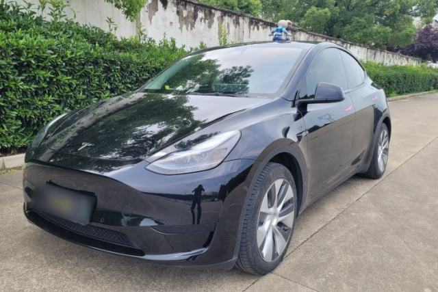 Used Tesla Model Y 2022 Rear-Wheel-Drive Version