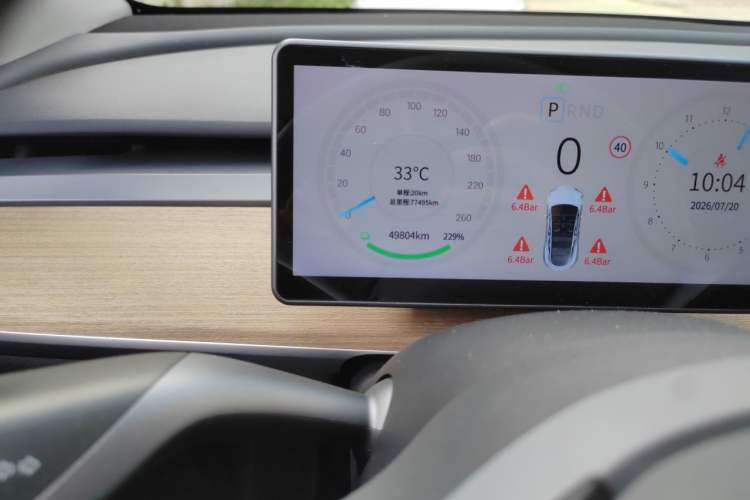 Used Tesla Model Y 2022 Rear-Wheel-Drive Version Odometer Close Up