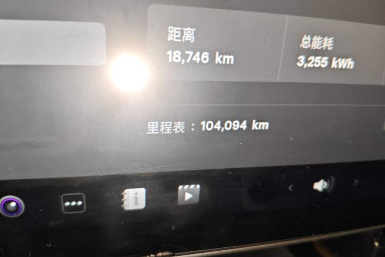 Used Tesla Model Y 2022 Rear-Wheel-Drive Version Odometer Close Up