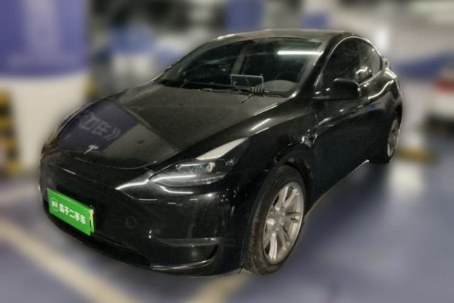 Used Tesla Model Y 2022 Long-Range All-Wheel-Drive Version
