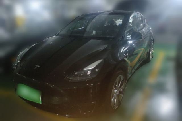 Used Tesla Model Y 2022 Long-Range All-Wheel-Drive Version