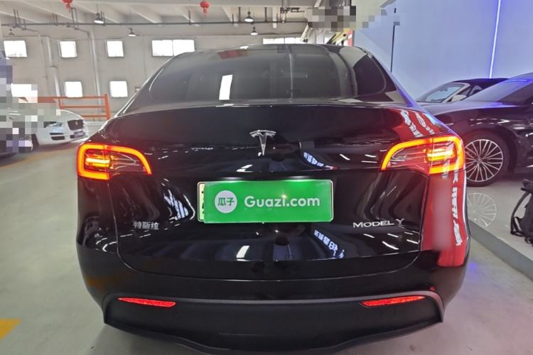 Used Tesla Model Y 2022 Rear-Wheel-Drive Version Rear