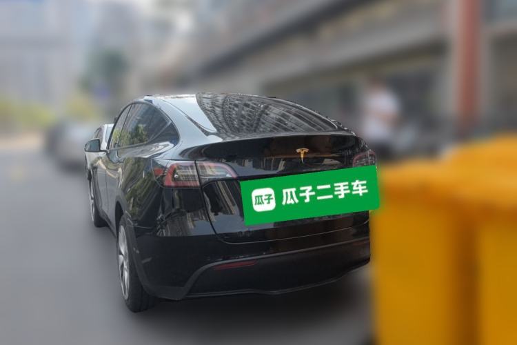 Used Tesla Model Y 2022 Long-Range All-Wheel-Drive Version Rear